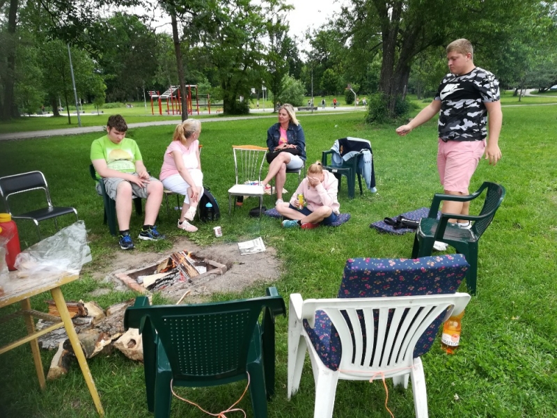 img-20190608-182141